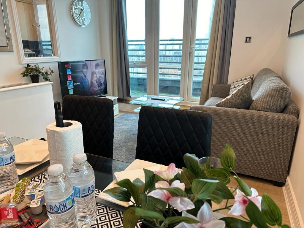 Cosy Views Daire Londra Dış mekan fotoğraf